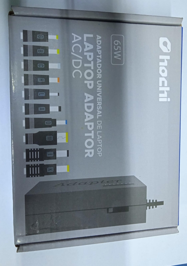 CARGADOR LAPTOP UNIVERSAL 65W 10 PINES HOCHI GRIS