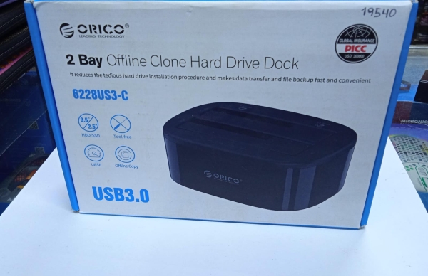 BASE PARA HDD / SSD 2.5" Y 3.5" SATA, VERSION 3.0, SOP. 8TB*2, CLONADOR. CON FUENTE 12 3A (6228US3-C)
